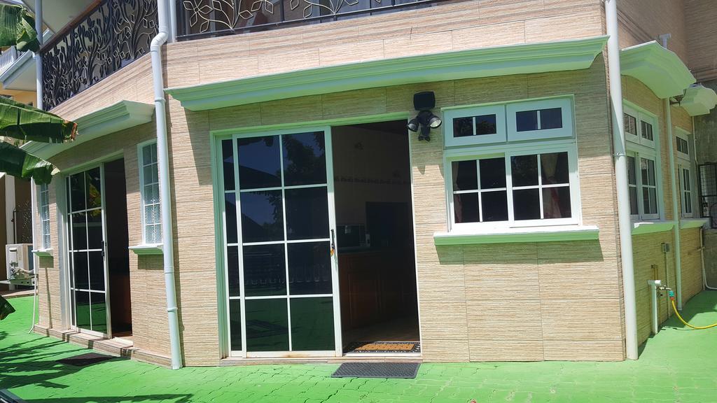 شقة Hibiscus House Seychelles Self Catering فيكتوريا المظهر الخارجي الصورة