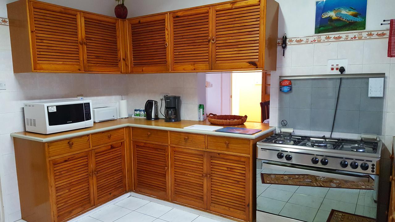 شقة Hibiscus House Seychelles Self Catering فيكتوريا المظهر الخارجي الصورة