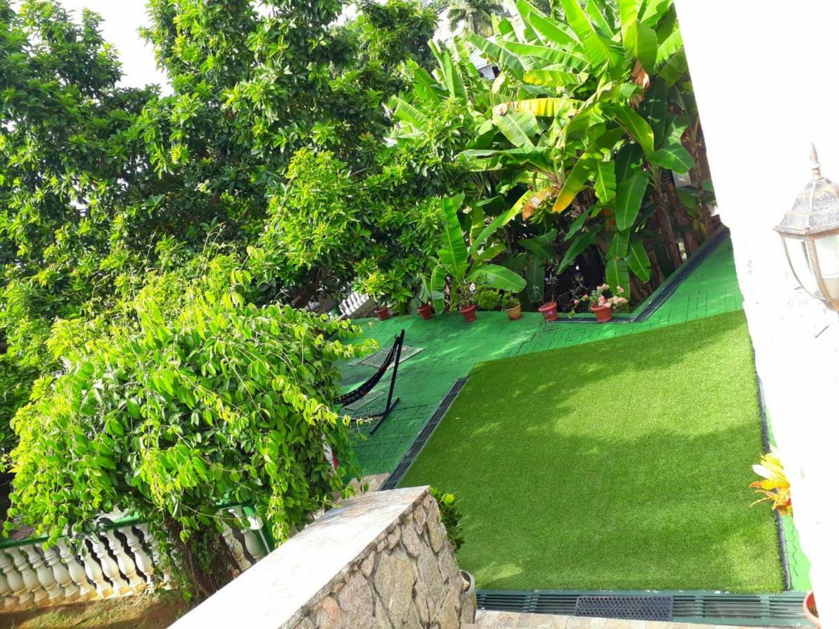 شقة Hibiscus House Seychelles Self Catering فيكتوريا المظهر الخارجي الصورة